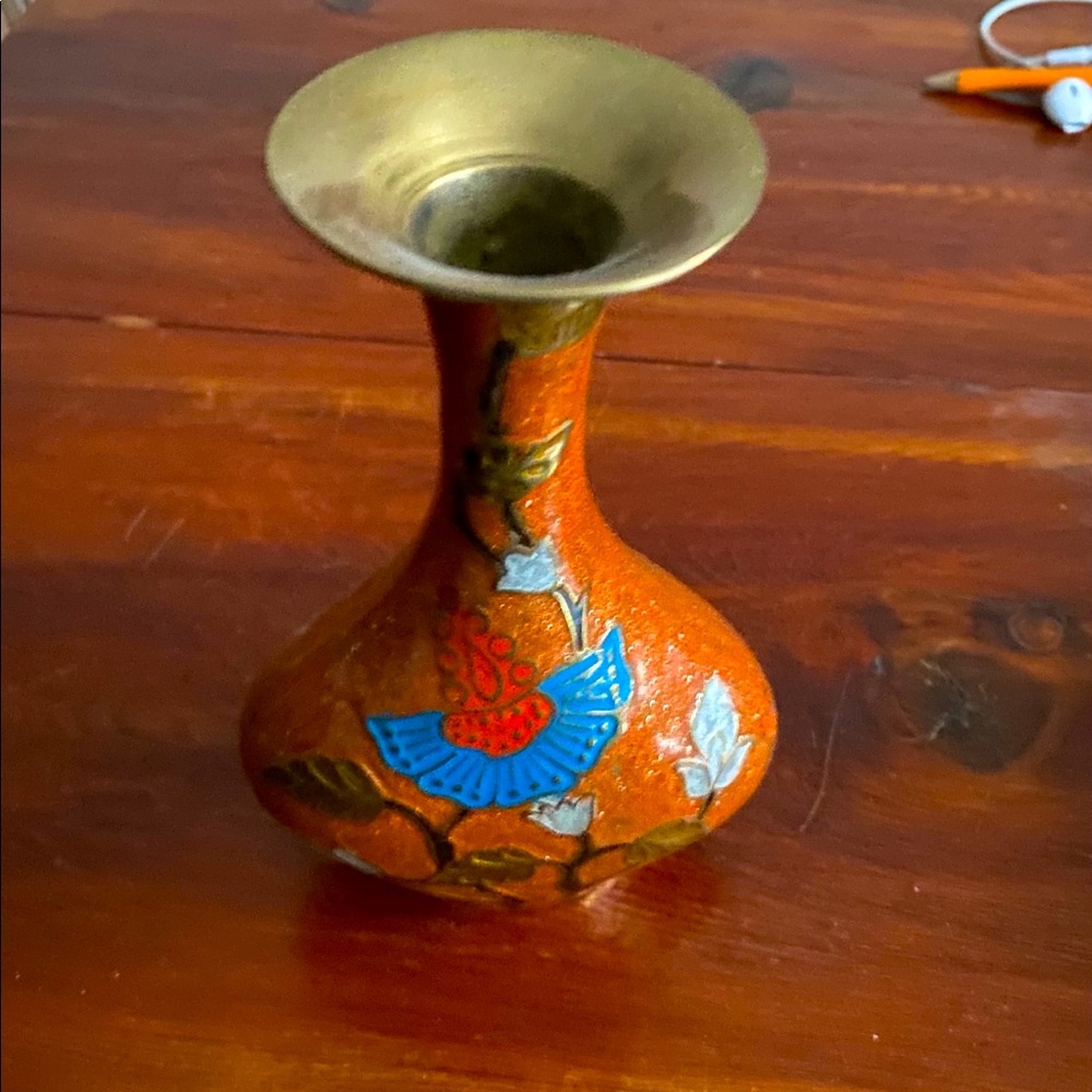 Exquisite Vase - Picture 2 of 2